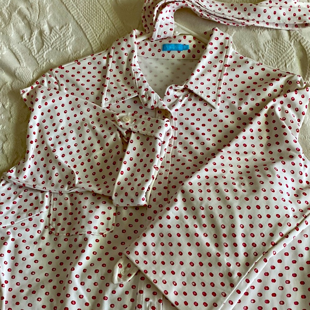 Length 36", bust 38", 36" sleeve that buttons to 13" length.  Red dots on white